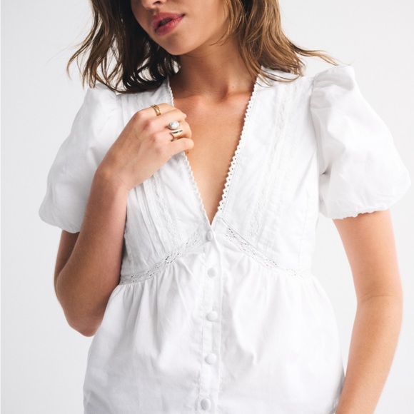 Abercrombie & Fitch White Puff Sleeve Blouse - Picture 3 of 8